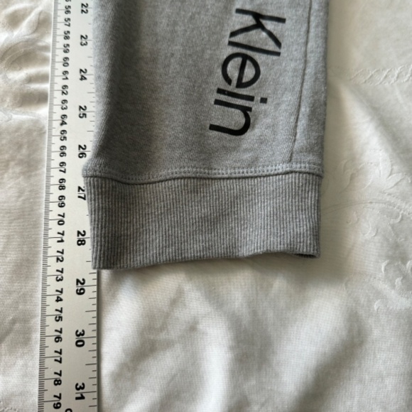 Calvin Klein Women's Gray Logo Sweatpant Joggers Size Medium Athletic Running - Picture 12 of 15